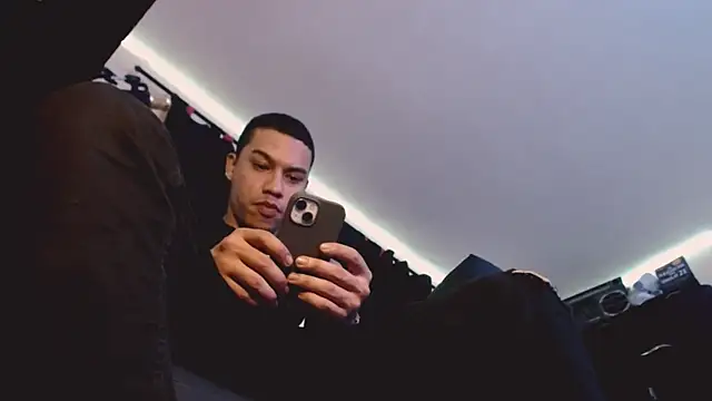 Snapshot of AlphaMasterXxx chatting on 15, 9, 2025 AlphaMasterXxx online show from 15, 9, 2025