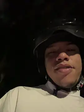 AlphaMasterXxx online show from 9, 4, 2026