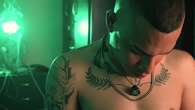 AlphaMasterXxx online show from 9, 4, 2026