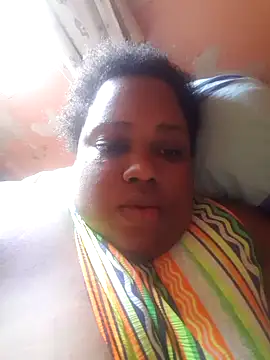 Snapshot of Karamelsaus chatting on 18, 10, 2025 Karamelsaus online show from 18, 10, 2025