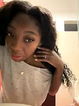 EmilyKisx online show from 3, 12, 2025