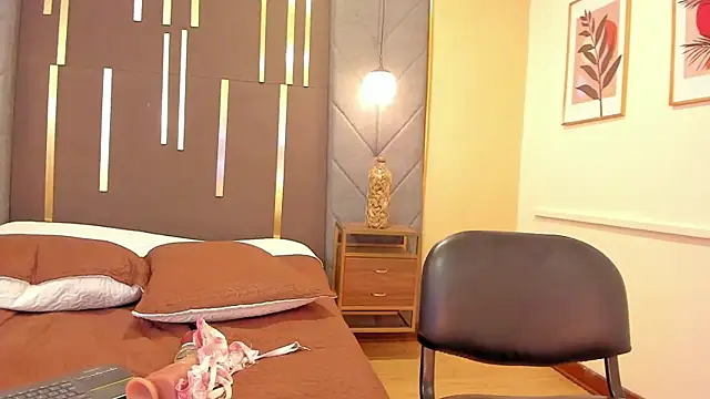 OliviGrace online show from 19, 9, 2025