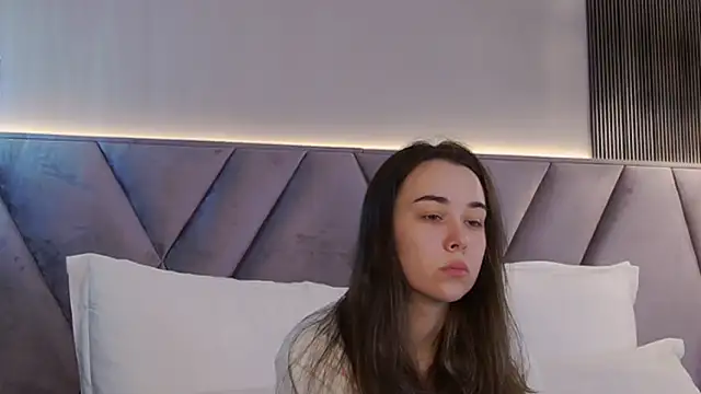 Snapshot of MiaMarlow chatting on 7, 10, 2025 MiaMarlow online show from 7, 10, 2025