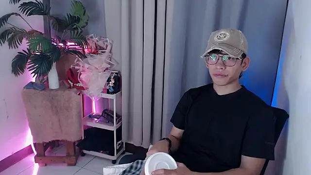 pinkcock froi2305 online show from 23, 3, 2026