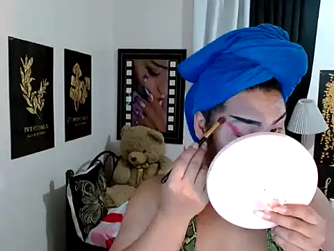 TSbrianaHugeCock online show from 12, 4, 2026