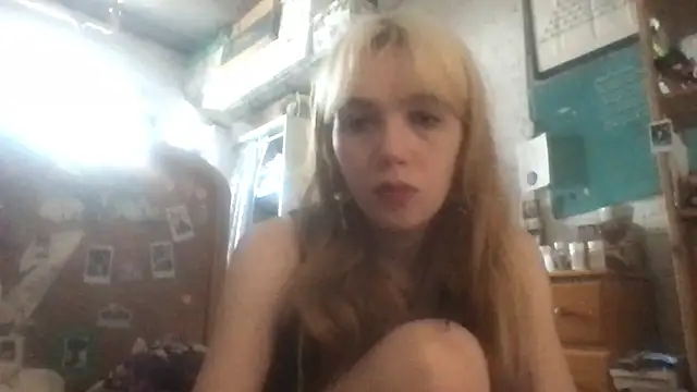 Snapshot of danceissex chatting on 11, 9, 2025 danceissex online show from 11, 9, 2025