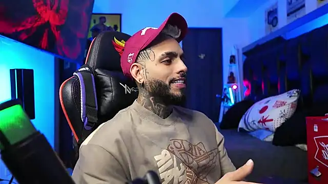 logan hugh8 online show from 5, 2, 2026