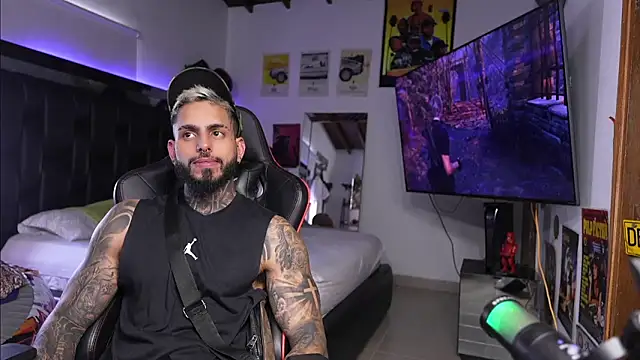 logan hugh8 online show from 14, 3, 2026