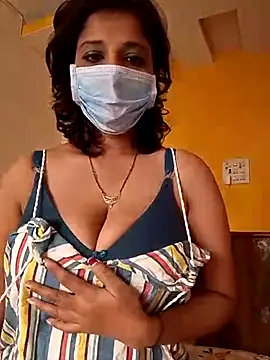 Love Foreverr12 online show from 29, 11, 2025