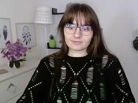 Julie Diamond online show from 15, 10, 2025