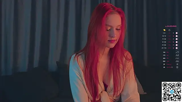 GildedKitten online show from 9, 10, 2025