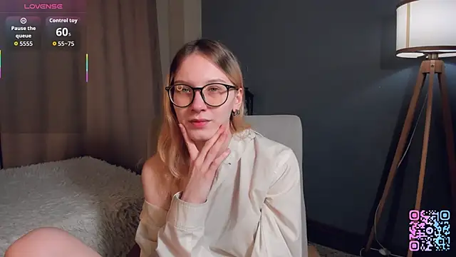 SharylSmalt online show from 6, 2, 2026