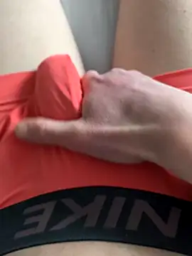 luckylover2024 online show from 10, 1, 2026