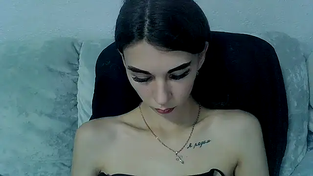 Snapshot of Crazy_Empresis chatting on 11, 9, 2025 Crazy Empresis online show from 11, 9, 2025