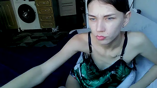 Snapshot of Crazy_Empresis chatting on 25, 9, 2025 Crazy Empresis online show from 25, 9, 2025