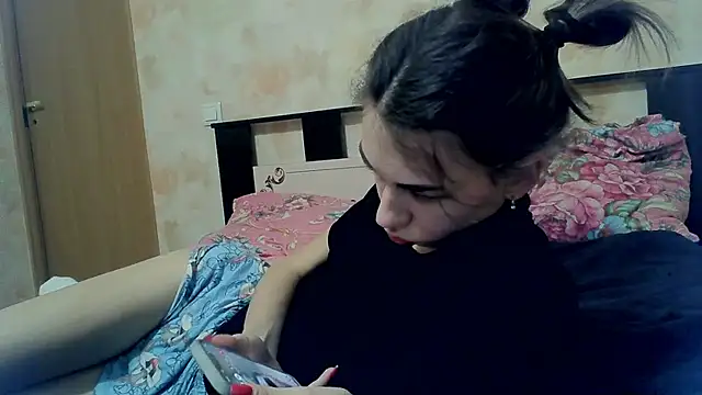 Snapshot of Crazy_Empresis chatting on 16, 10, 2025 Crazy Empresis online show from 16, 10, 2025