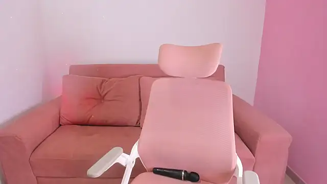 Emiss Jones online show from 10, 1, 2026