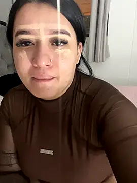 Snapshot of Aliciawhitee chatting on 22, 10, 2025 Aliciawhitee online show from 22, 10, 2025