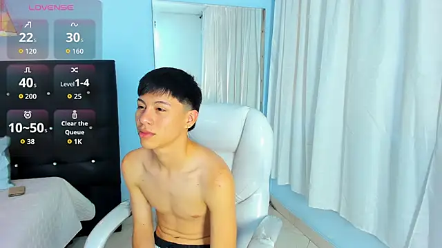 Snapshot of Abraham_horny18 chatting on 23, 10, 2025 Abraham horny18 online show from 23, 10, 2025