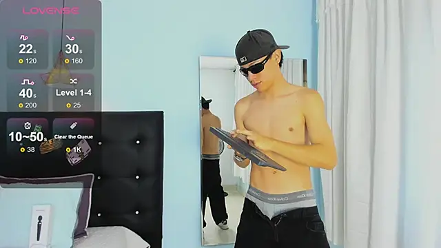 Snapshot of Abraham_horny18 chatting on 15, 11, 2025 Abraham horny18 online show from 15, 11, 2025