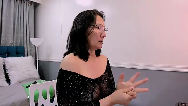 Snapshot of Oriana_Jhonson chatting on 17, 10, 2025 Oriana Jhonson online show from 17, 10, 2025