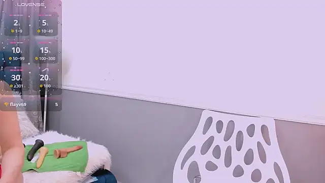 Snapshot of Oriana_Jhonson chatting on 8, 11, 2025 Oriana Jhonson online show from 8, 11, 2025