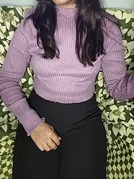 Snapshot of Laila_Pahadi chatting on 3, 11, 2025 Laila Pahadi online show from 3, 11, 2025