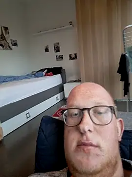 geilerd122 online show from 25, 10, 2025