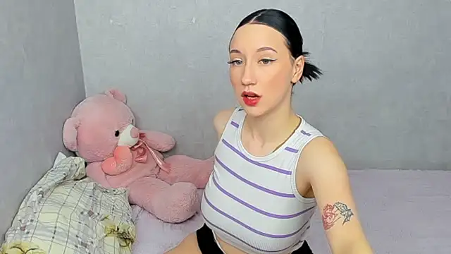 EileenMoores online show from 5, 3, 2026