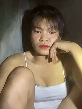 Ngoc 2k5 online show from 4, 10, 2025