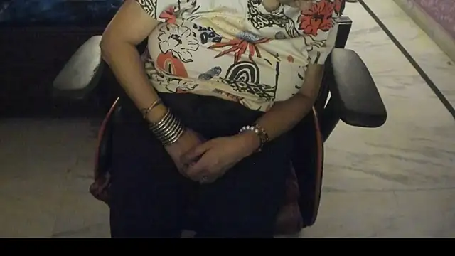 Snapshot of ShylaGill chatting on 26, 11, 2025 ShylaGill online show from 26, 11, 2025