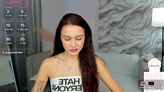 Aria Mila online show from 14, 9, 2025