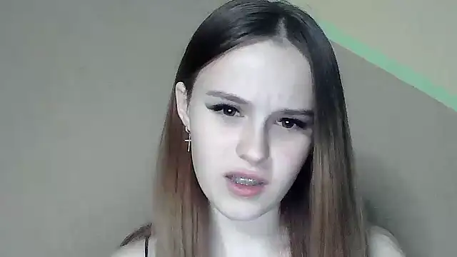 SweetLoraa online show from 27, 9, 2025