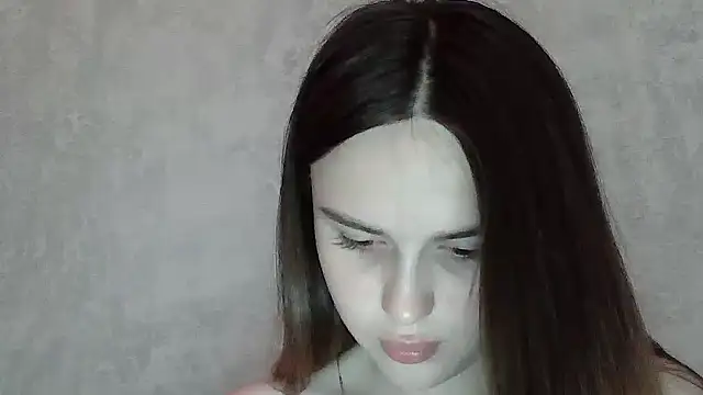 Snapshot of SweetLoraa chatting on 29, 6, 2026 SweetLoraa online show from 29, 6, 2026