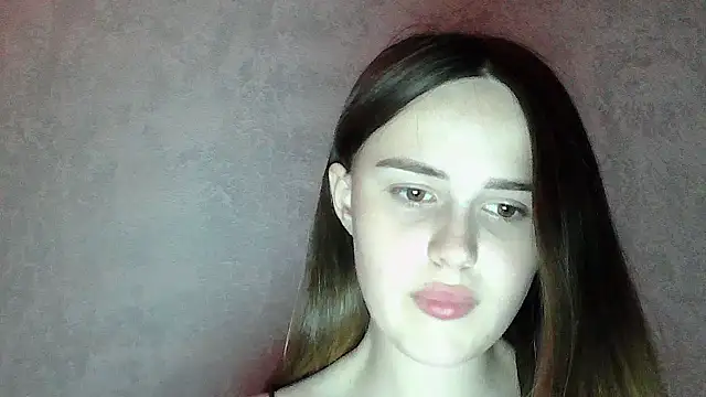 Snapshot of SweetLoraa chatting on 6, 7, 2026 SweetLoraa online show from 6, 7, 2026