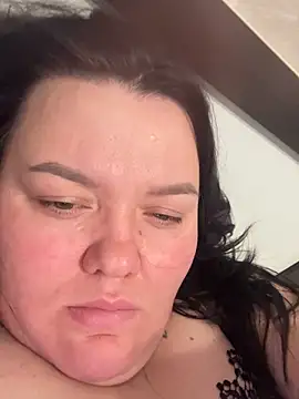 Snapshot of SunnyLeila2101 chatting on 1, 12, 2025 SunnyLeila2101 online show from 1, 12, 2025