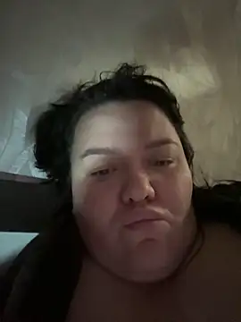 Snapshot of SunnyLeila2101 chatting on 18, 12, 2025 SunnyLeila2101 online show from 18, 12, 2025