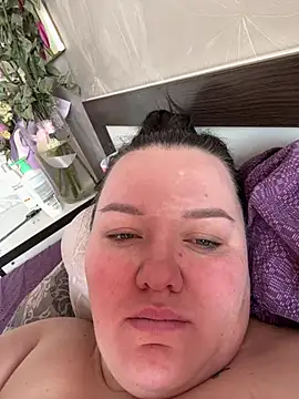 Snapshot of SunnyLeila2101 chatting on 2, 3, 2026 SunnyLeila2101 online show from 2, 3, 2026