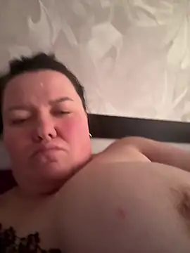 Snapshot of SunnyLeila2101 chatting on 17, 3, 2026 SunnyLeila2101 online show from 17, 3, 2026