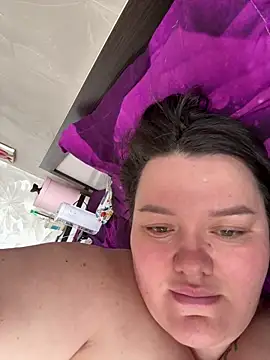 Snapshot of SunnyLeila2101 chatting on 3, 4, 2026 SunnyLeila2101 online show from 3, 4, 2026