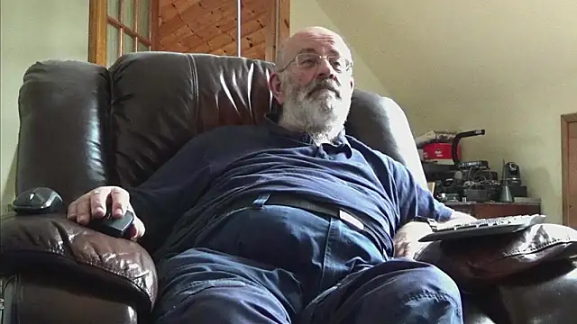 janzer13 online show from 4, 4, 2026