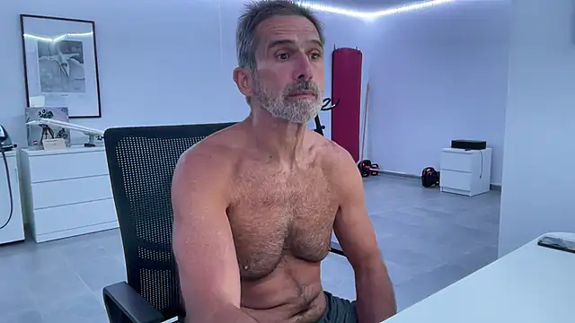 Snapshot of cumwithbrad chatting on 14, 9, 2025 cumwithbrad online show from 14, 9, 2025