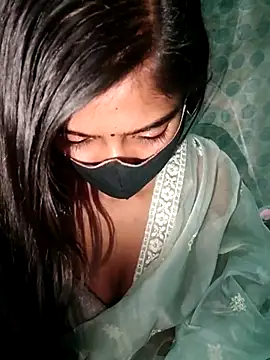 Crystil love-21 online show from 8, 3, 2026