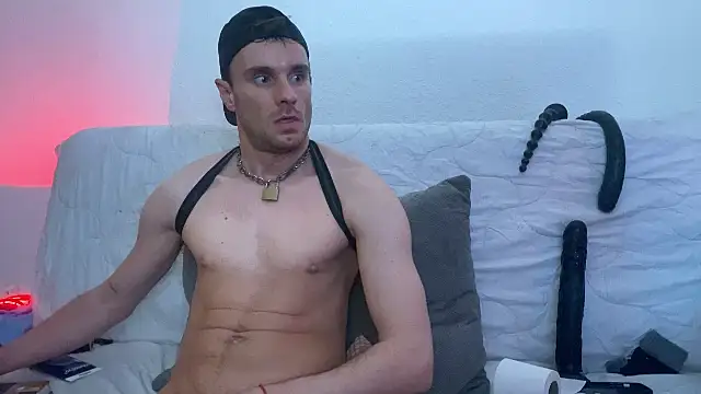 Snapshot of sexbooy27 chatting on 3, 2, 2026 sexbooy27 online show from 3, 2, 2026