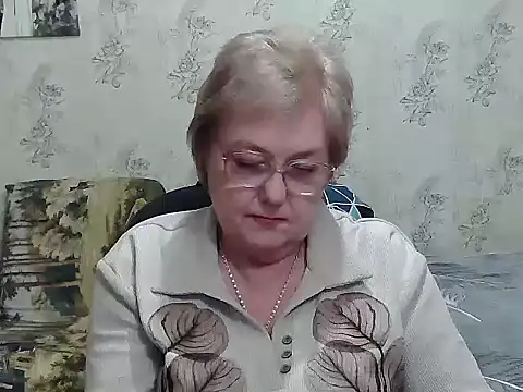 Renata62011 online show from 5, 12, 2025