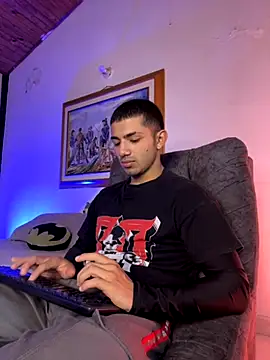 Snapshot of ArturoCardona_ chatting on 17, 11, 2025 ArturoCardona online show from 17, 11, 2025