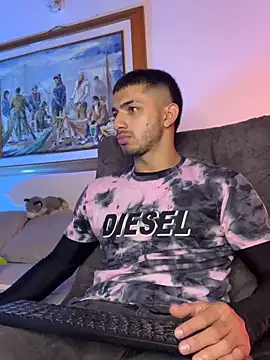 Snapshot of ArturoCardona_ chatting on 25, 11, 2025 ArturoCardona online show from 25, 11, 2025