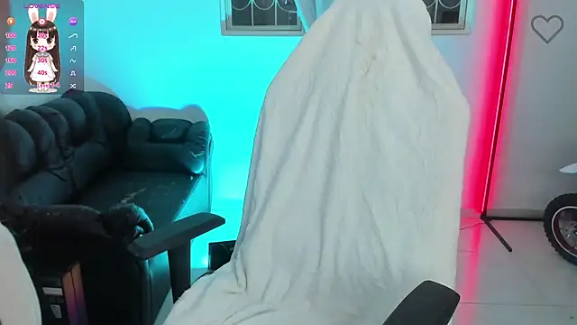 Aishelyng online show from 30, 9, 2025