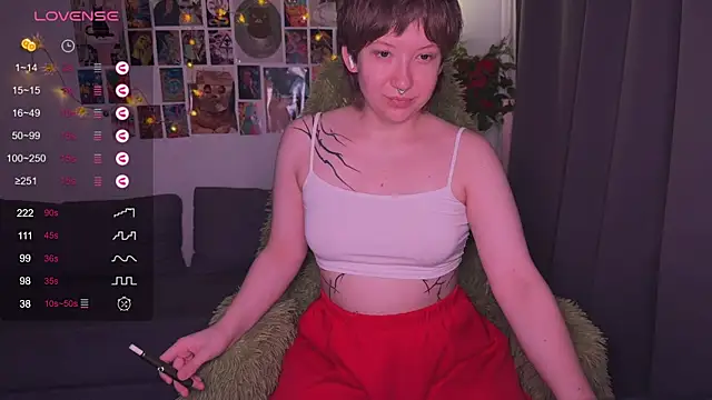 jooycetreier online show from 26, 11, 2025