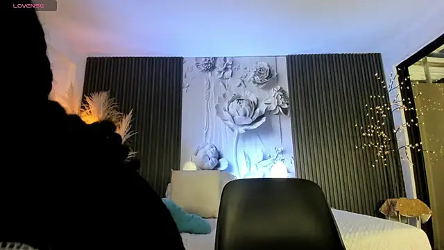 MichellePreston online show from 19, 2, 2026